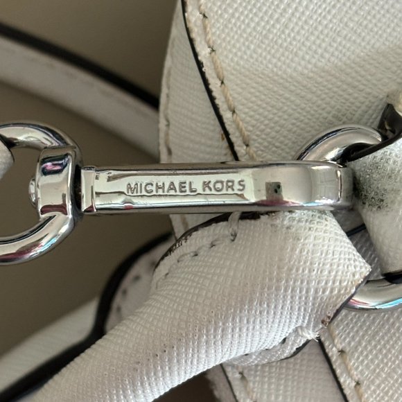 Michael Kors Crossbody Purse - Picture 14 of 15